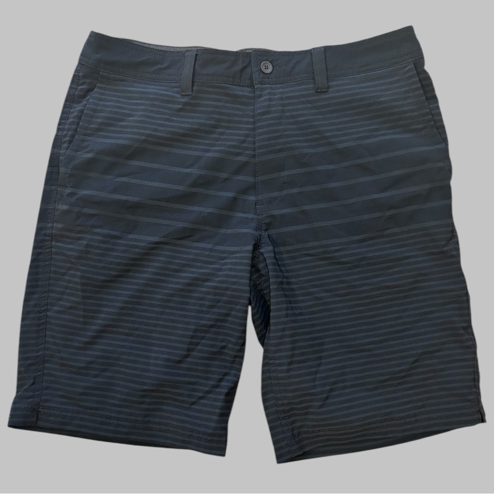 Goodfellow & Co. Men’s Black and Grey Quick Dry Shorts Size 34